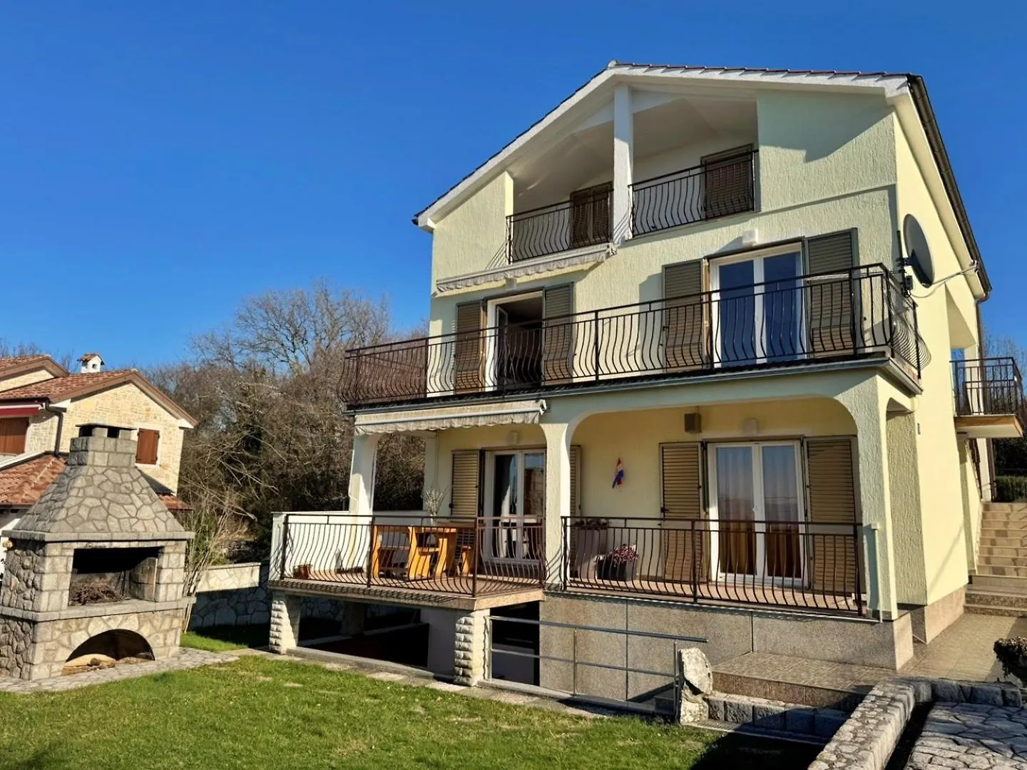 ゲストハウス Apartments Pavle マリンスカ クロアチア